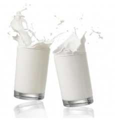 Sữa Bò Tươi Thanh Trùng Có Đường Cuchi Milk bình 890ml